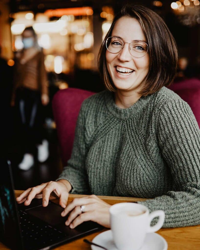 Laura Güvener